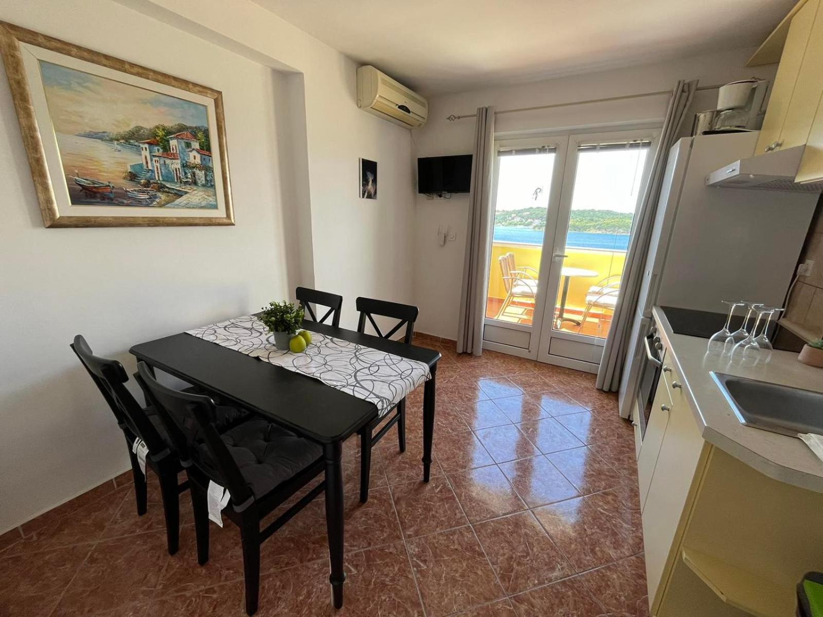 Apartment Jelena Rab Town Quarto foto